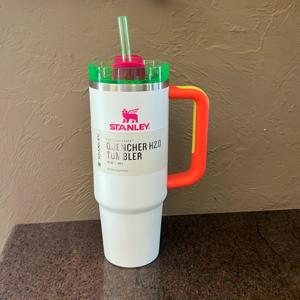 NWT 30oz White Neon Stanley Quencher